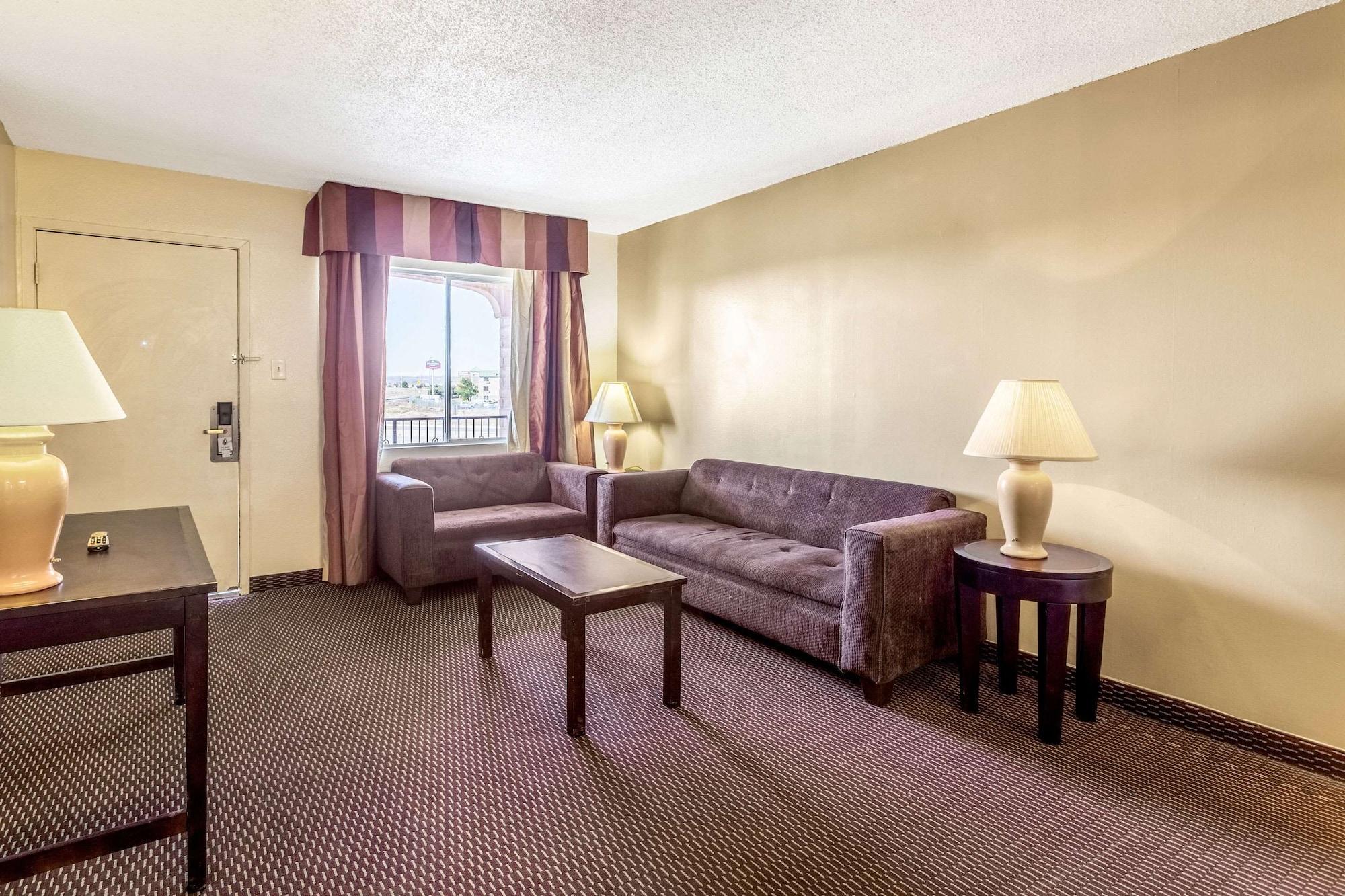 Mesilla Valley Days Inn & Suites Лас-Крусес Экстерьер фото