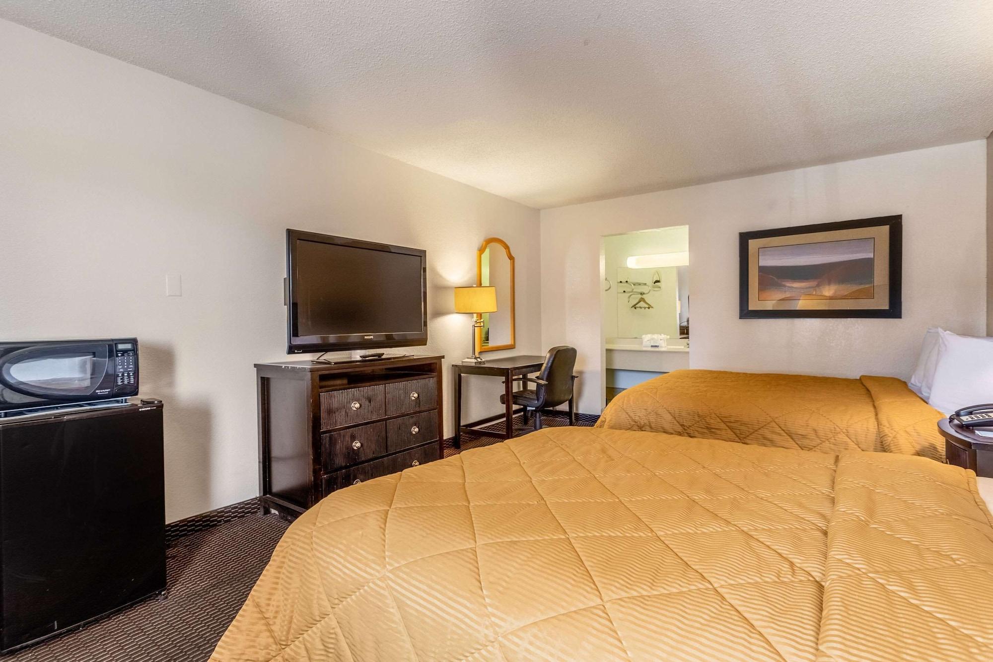Mesilla Valley Days Inn & Suites Лас-Крусес Экстерьер фото
