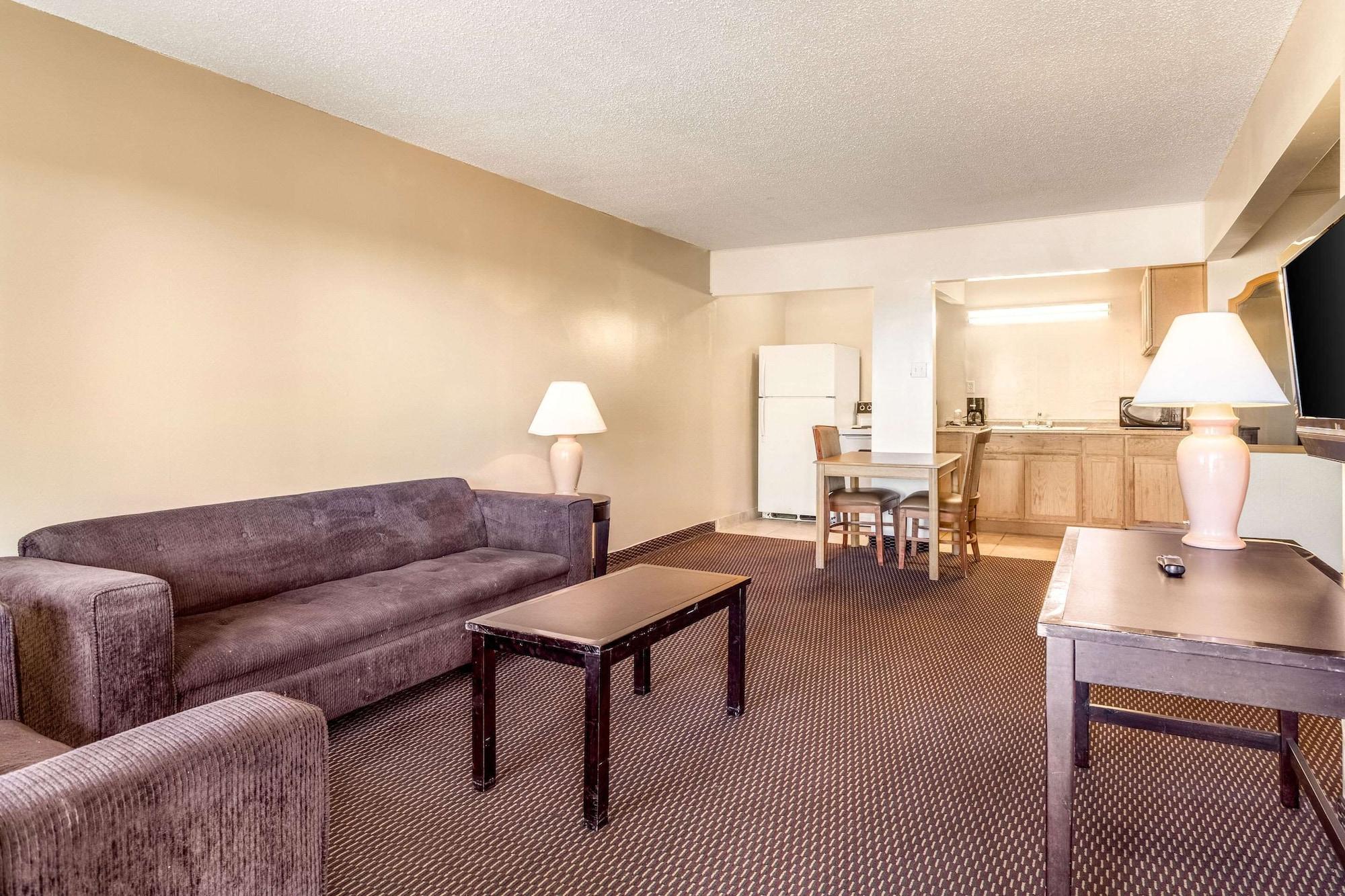 Mesilla Valley Days Inn & Suites Лас-Крусес Экстерьер фото