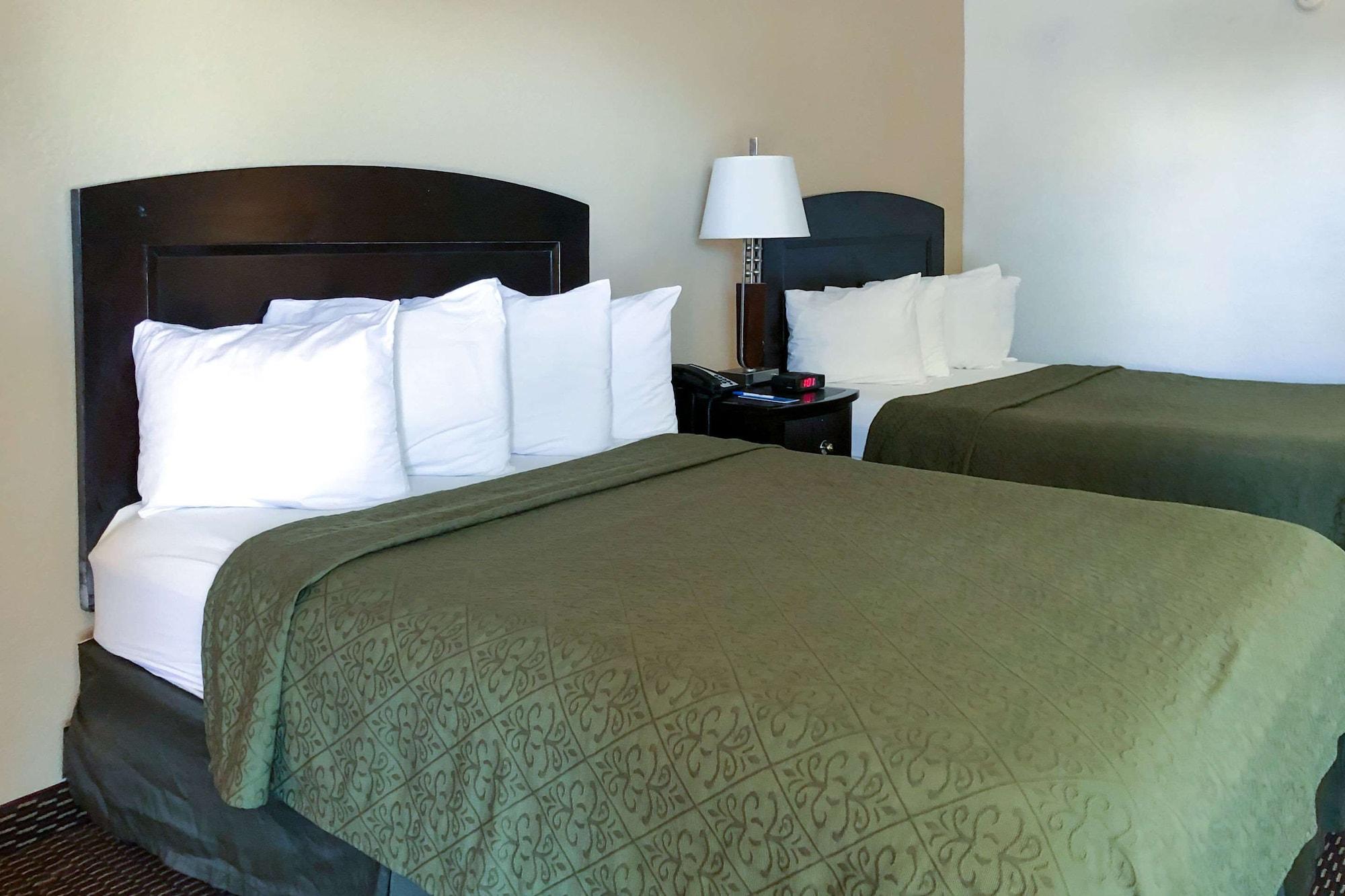 Mesilla Valley Days Inn & Suites Лас-Крусес Экстерьер фото